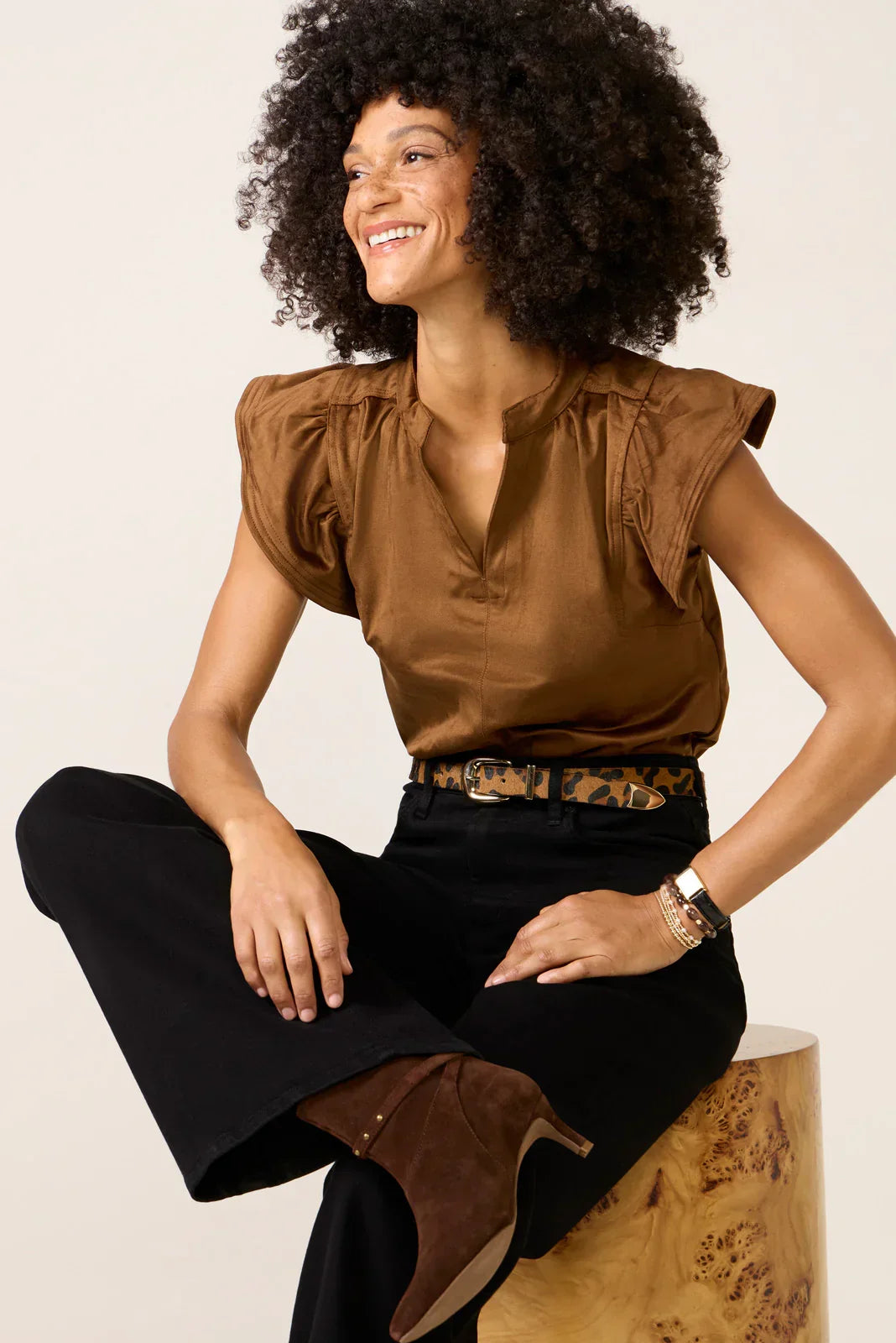 Nell Flutter Top