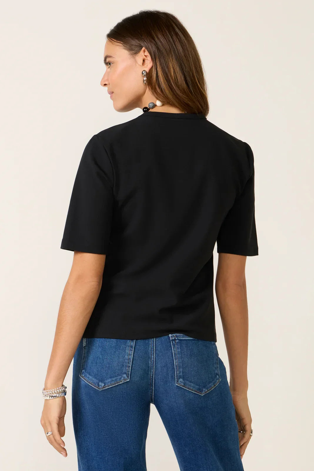 Short Sleeve Crewneck Elbow Tee