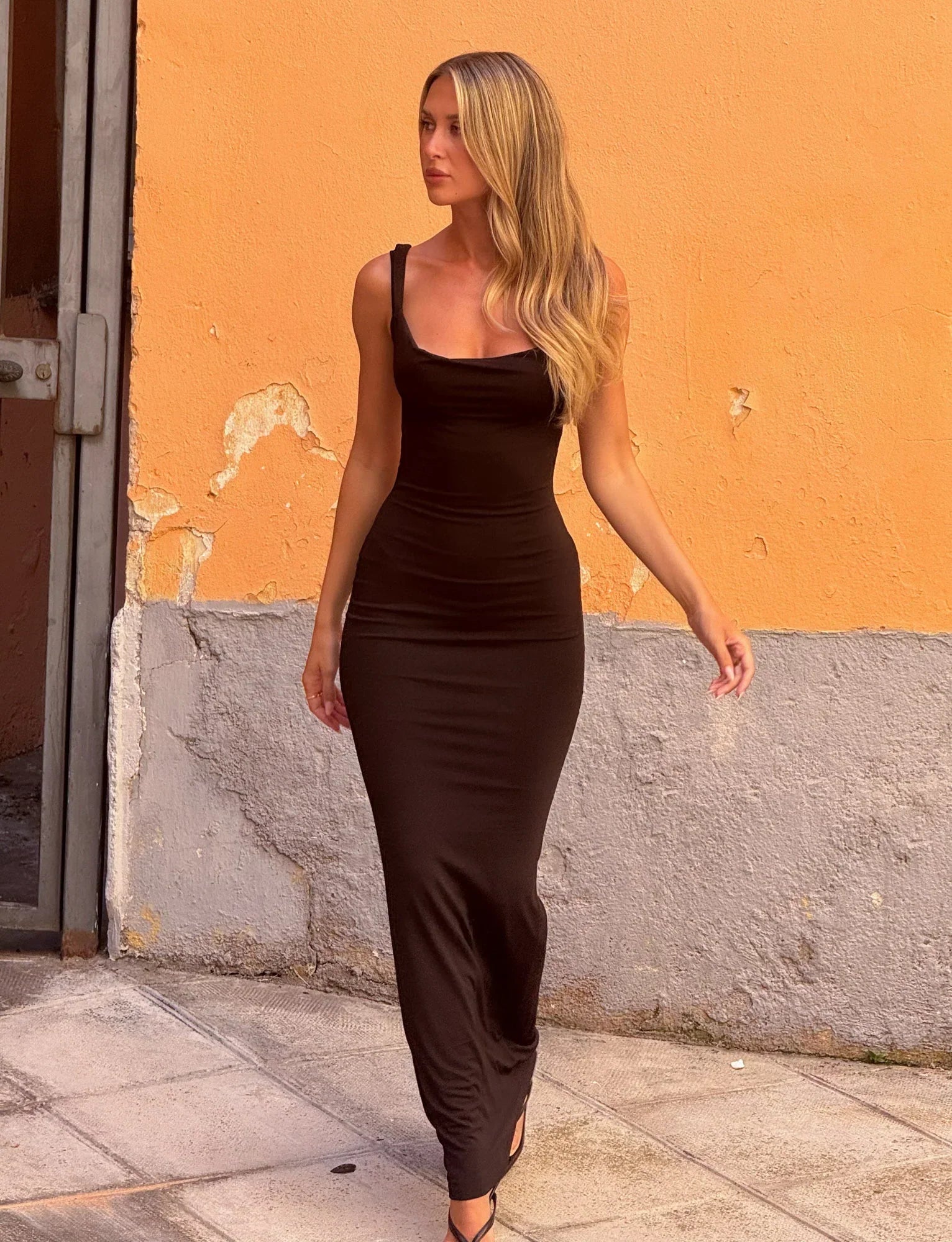 MORANA DRESS BROWN CHOCOLATE
