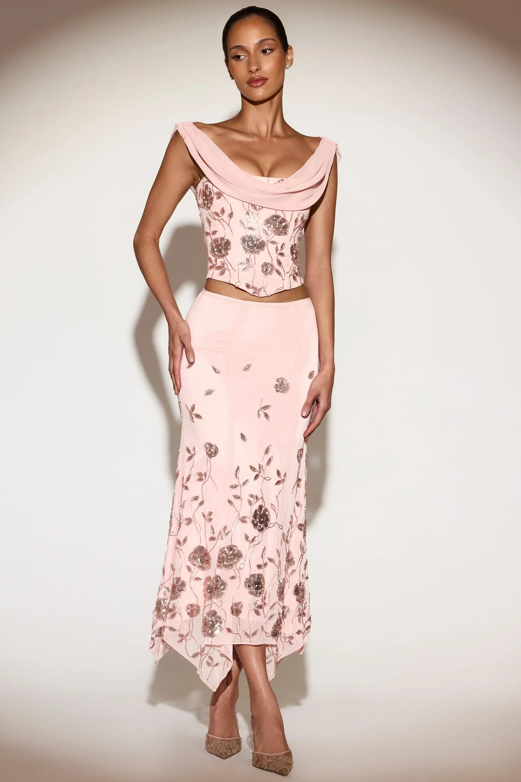 Embellished Mid Rise Hanky Hem Midaxi Skirt in Pink