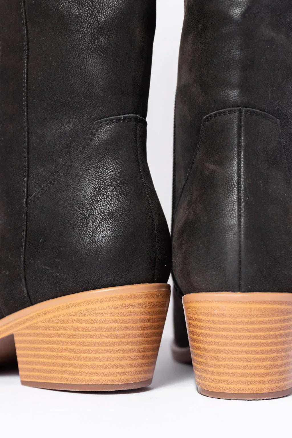 Shania Black Cowboy Boots