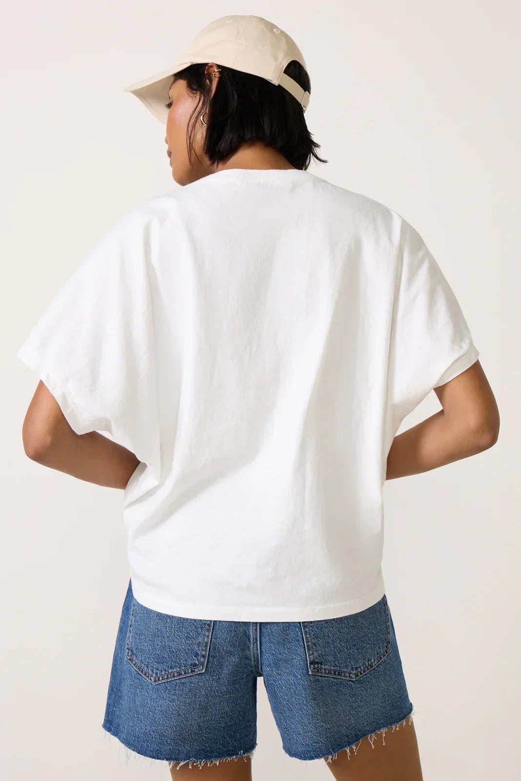 Livia Easy V Neck Top