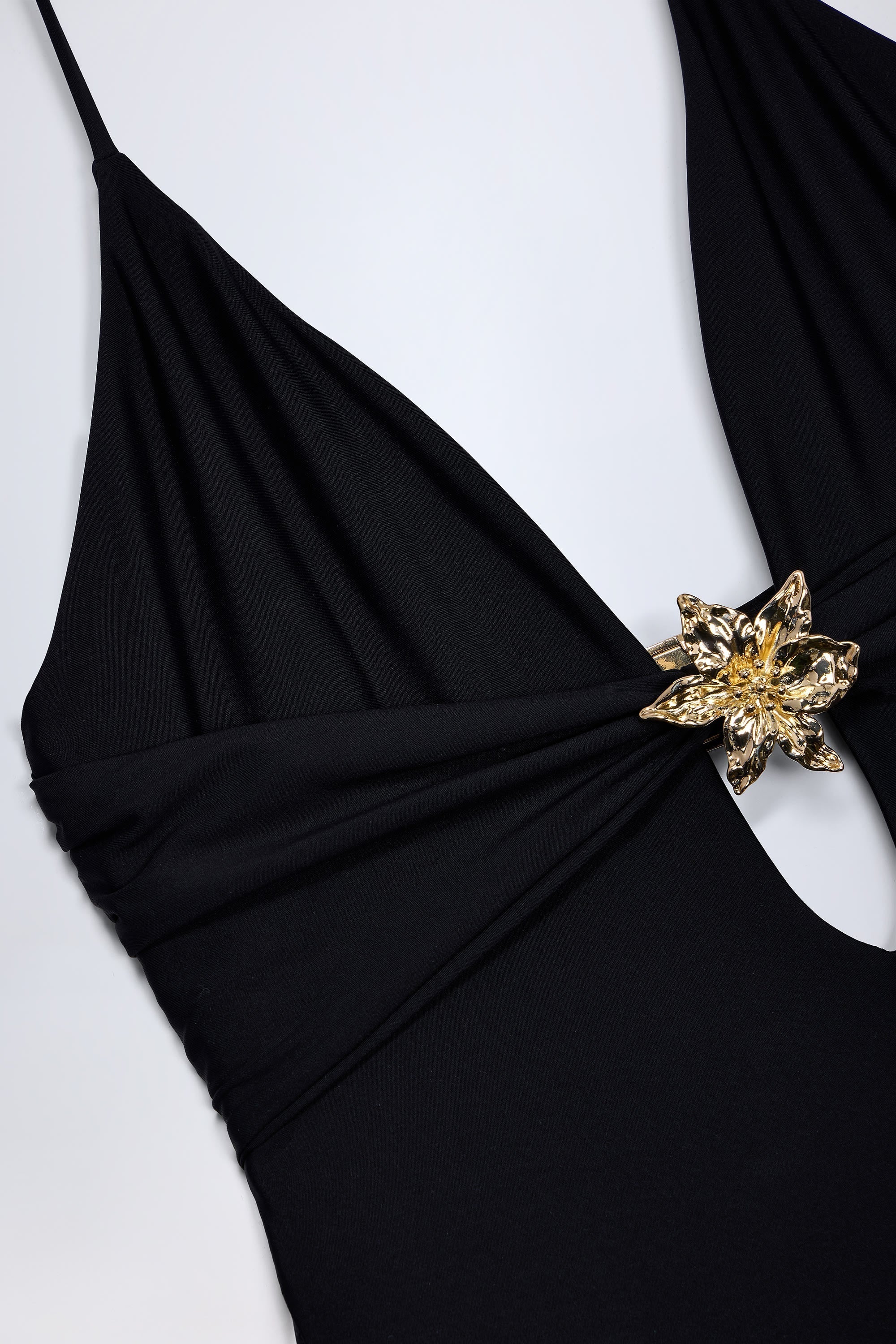 Cut Out Hardware Detail Swimsuit in Black