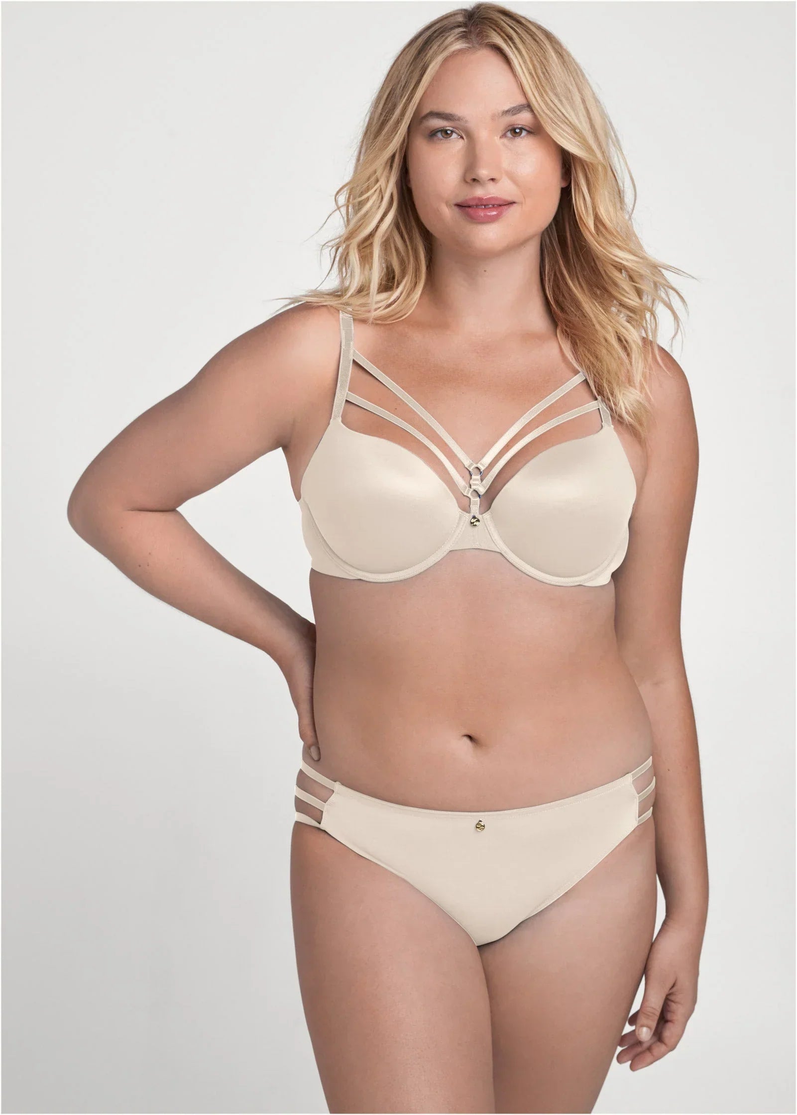 Pearl By VENUSÂ Strappy Plunge Bra Whisper
