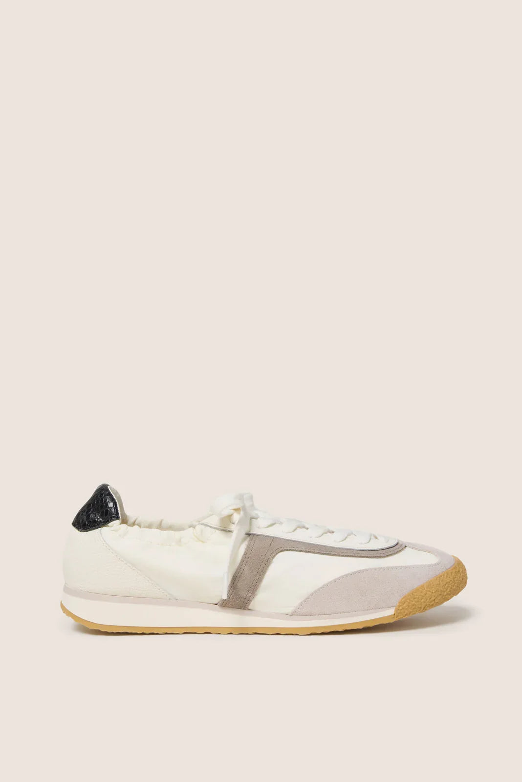 Sariya Sneaker