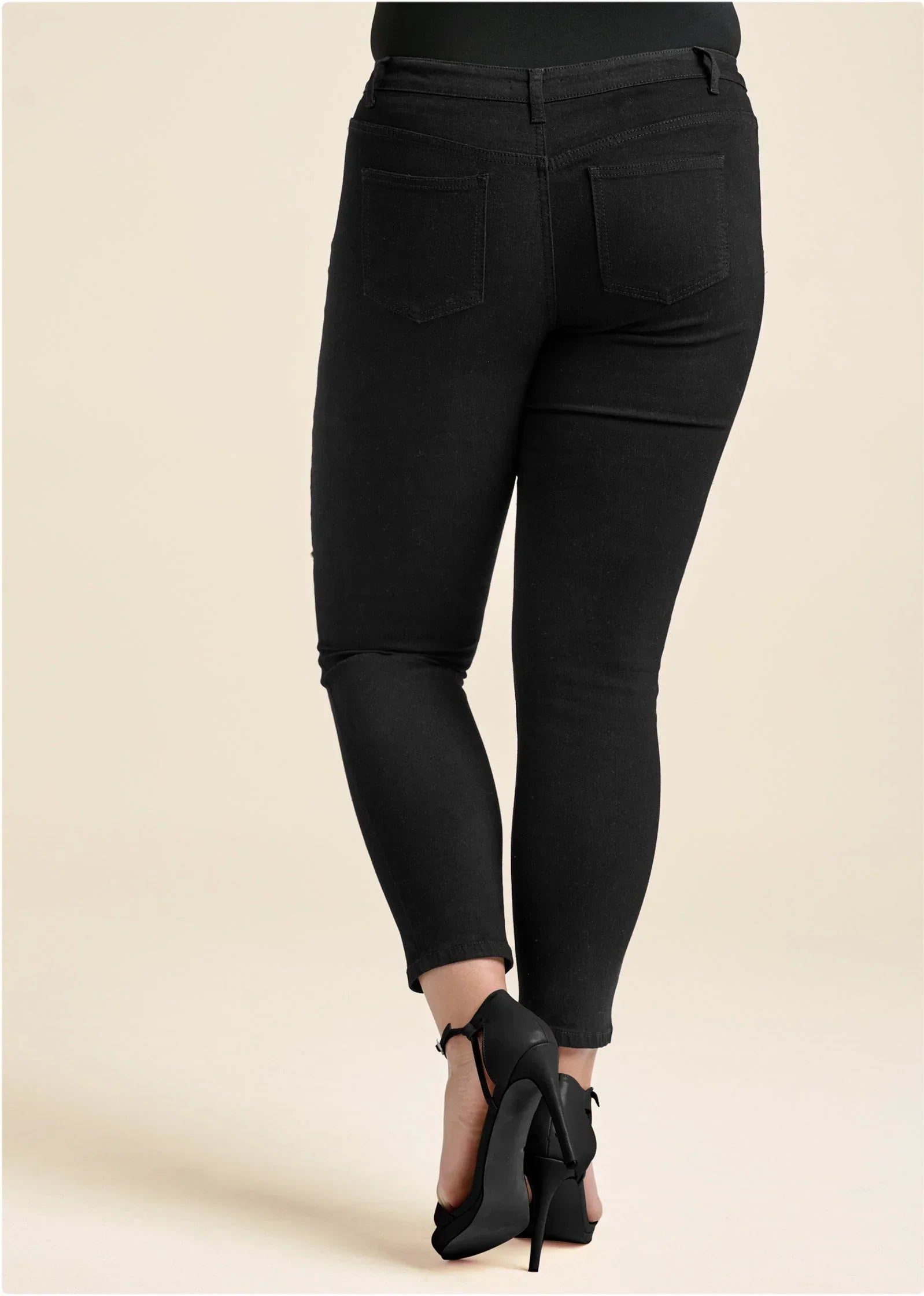 Floral Embellished Jeans Black Multi