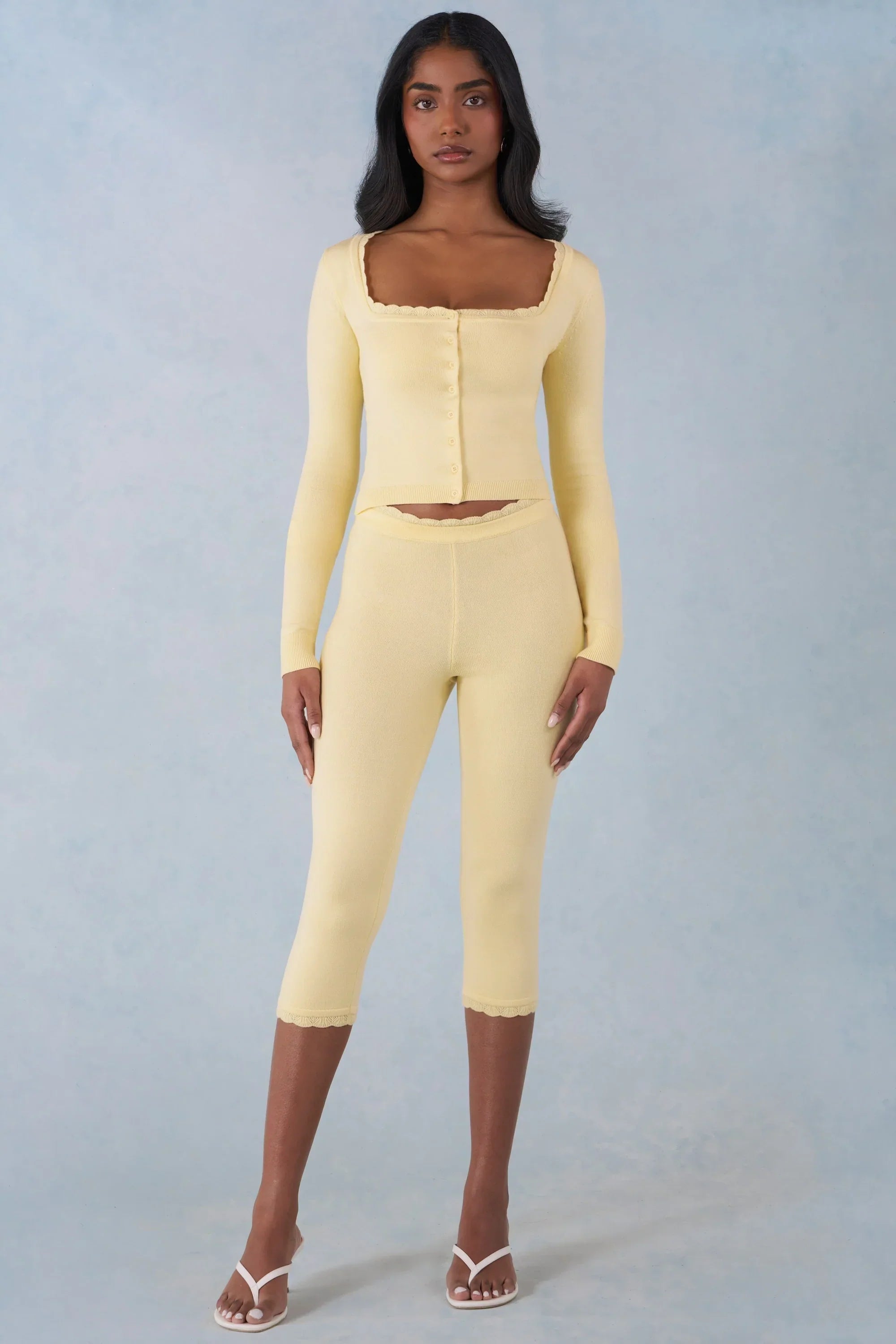 Knit Mid Rise Capri Trousers in Butter Yellow