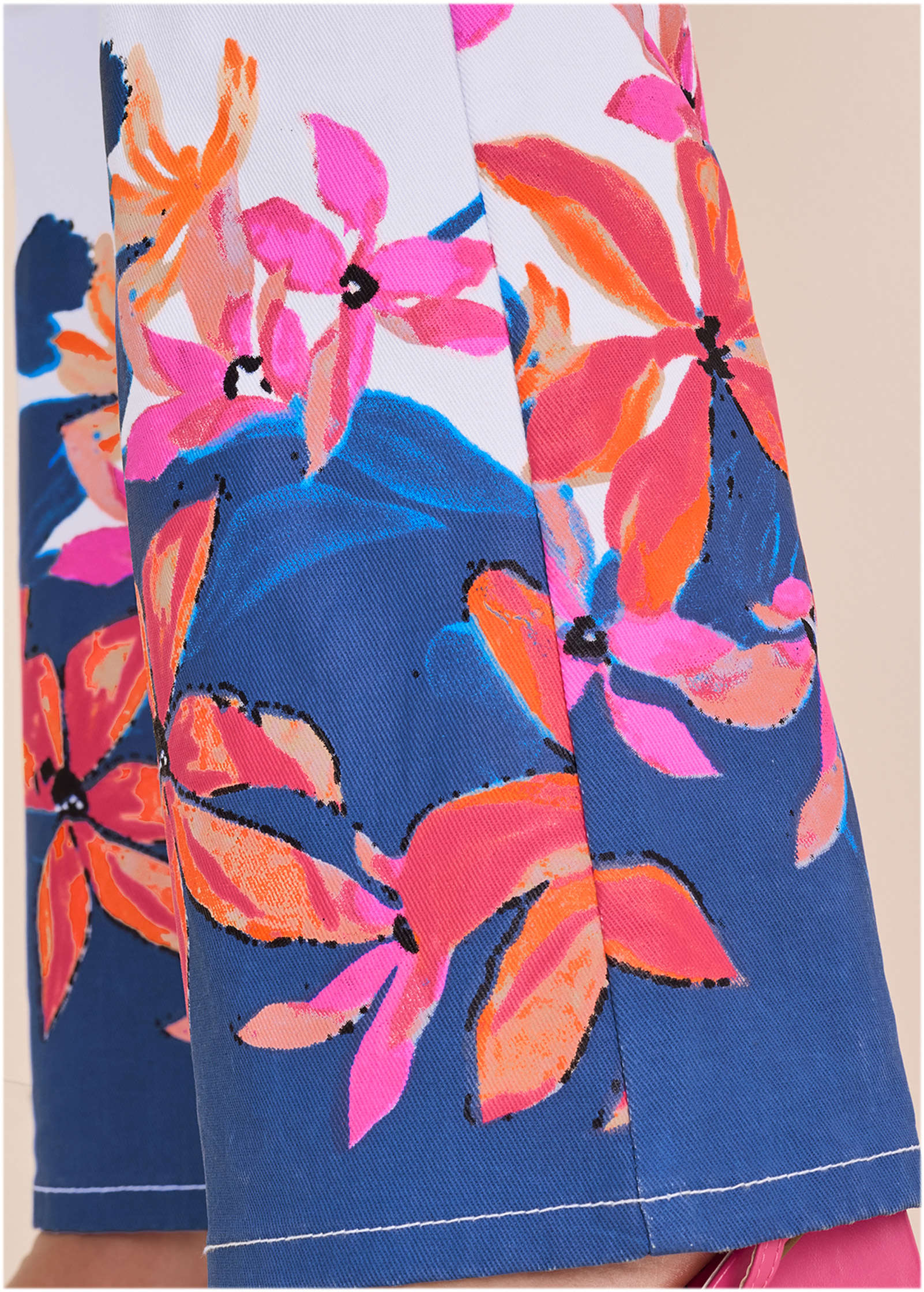 Flower Printed Modern Flare Flower Wave