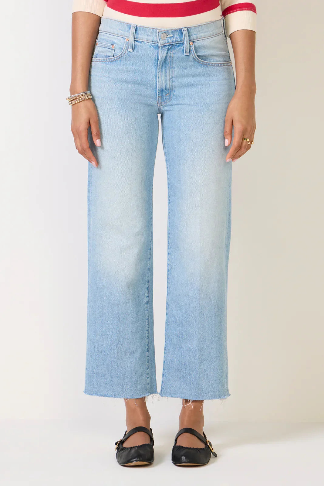 Mid Rise Rambler Zip Ankle Fray Jean