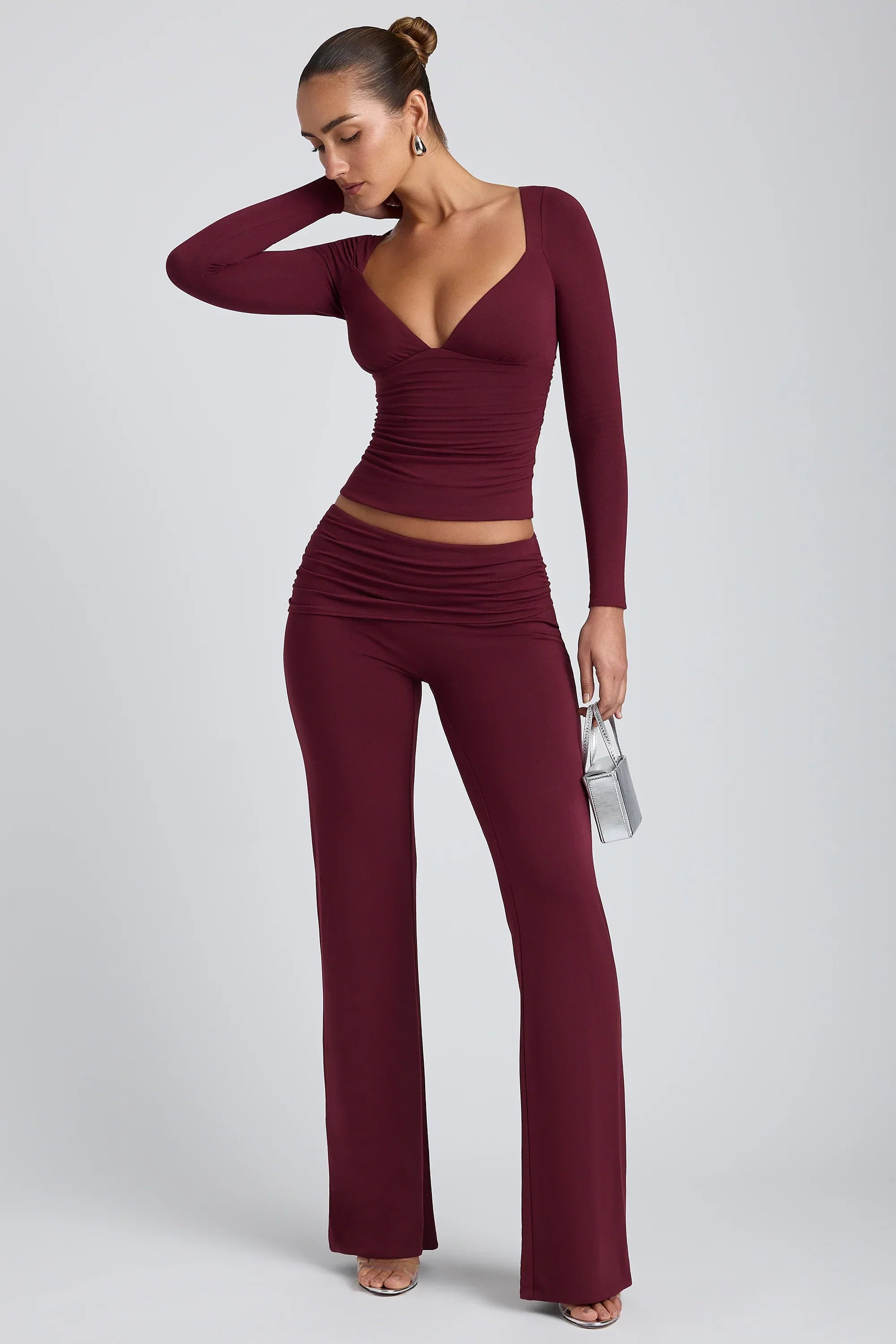 Mid Rise Straight Leg Trousers in Plum