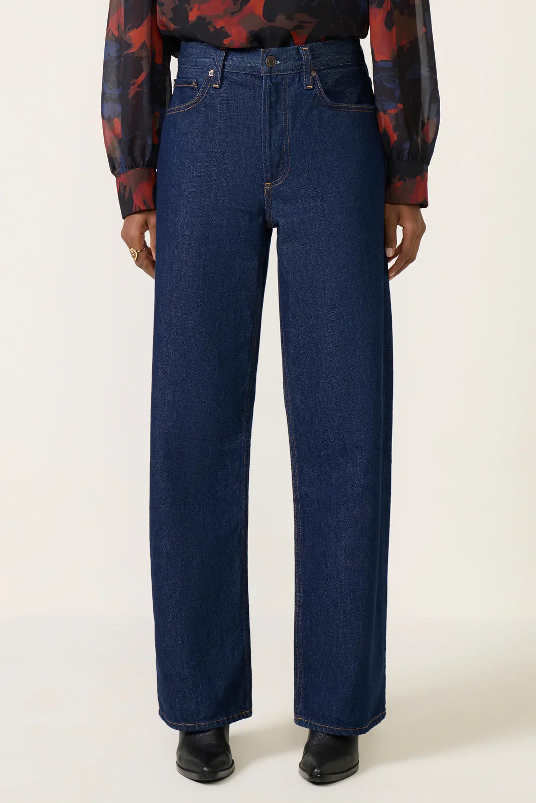 Arc Wide Leg Jean 32