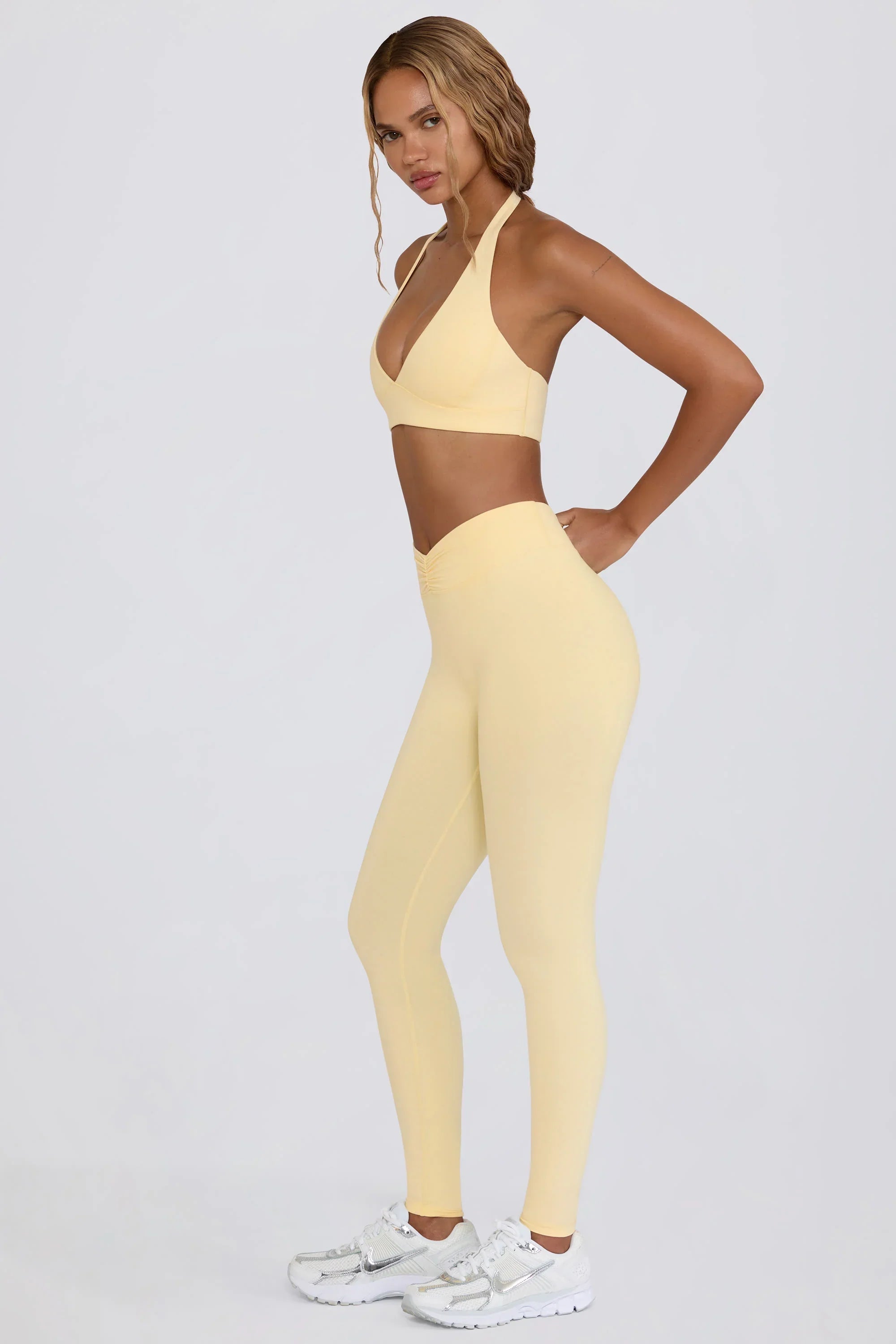 Brushed Jersey Ruched Mid Rise Leggings in Lemon Marl