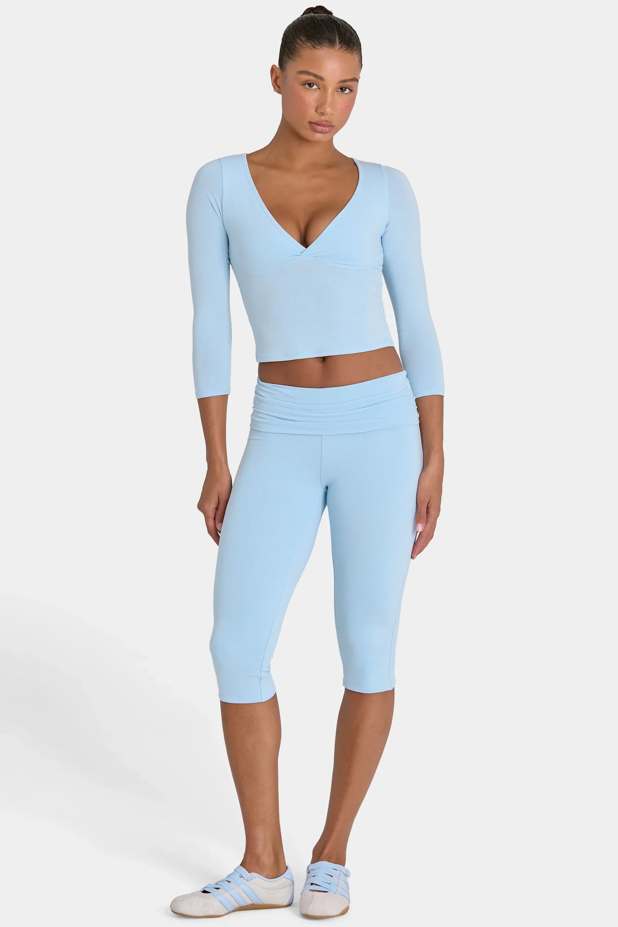 ButterCloud Capri Leggings in Sky