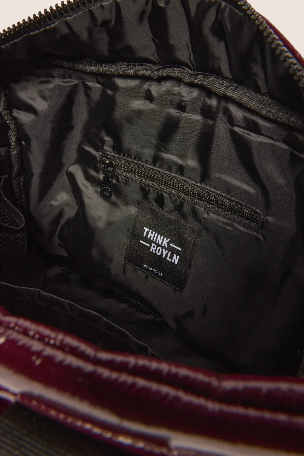 Voyager Travel Tote