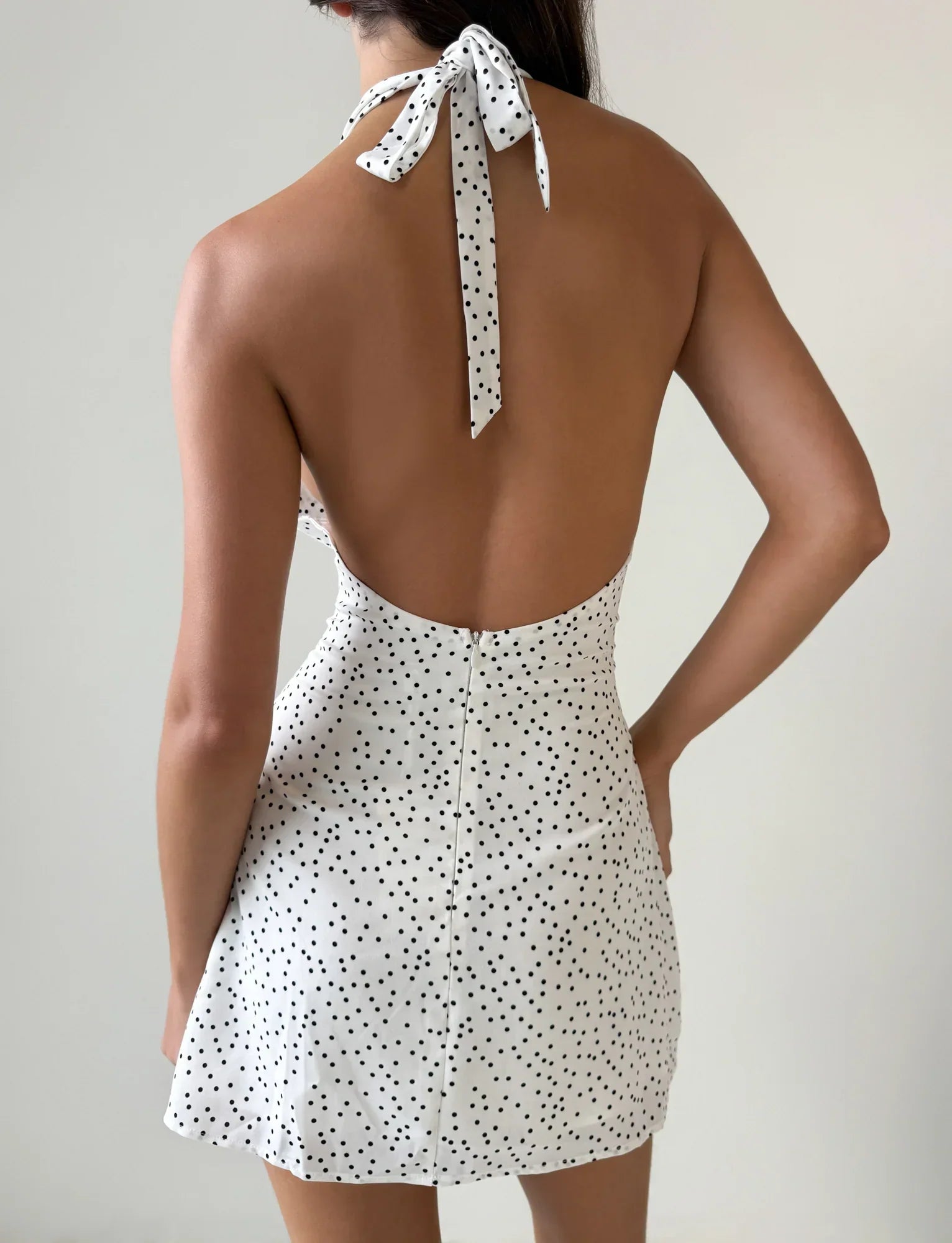 DYLAN HALTER MINI DRESS WHITE POLKA