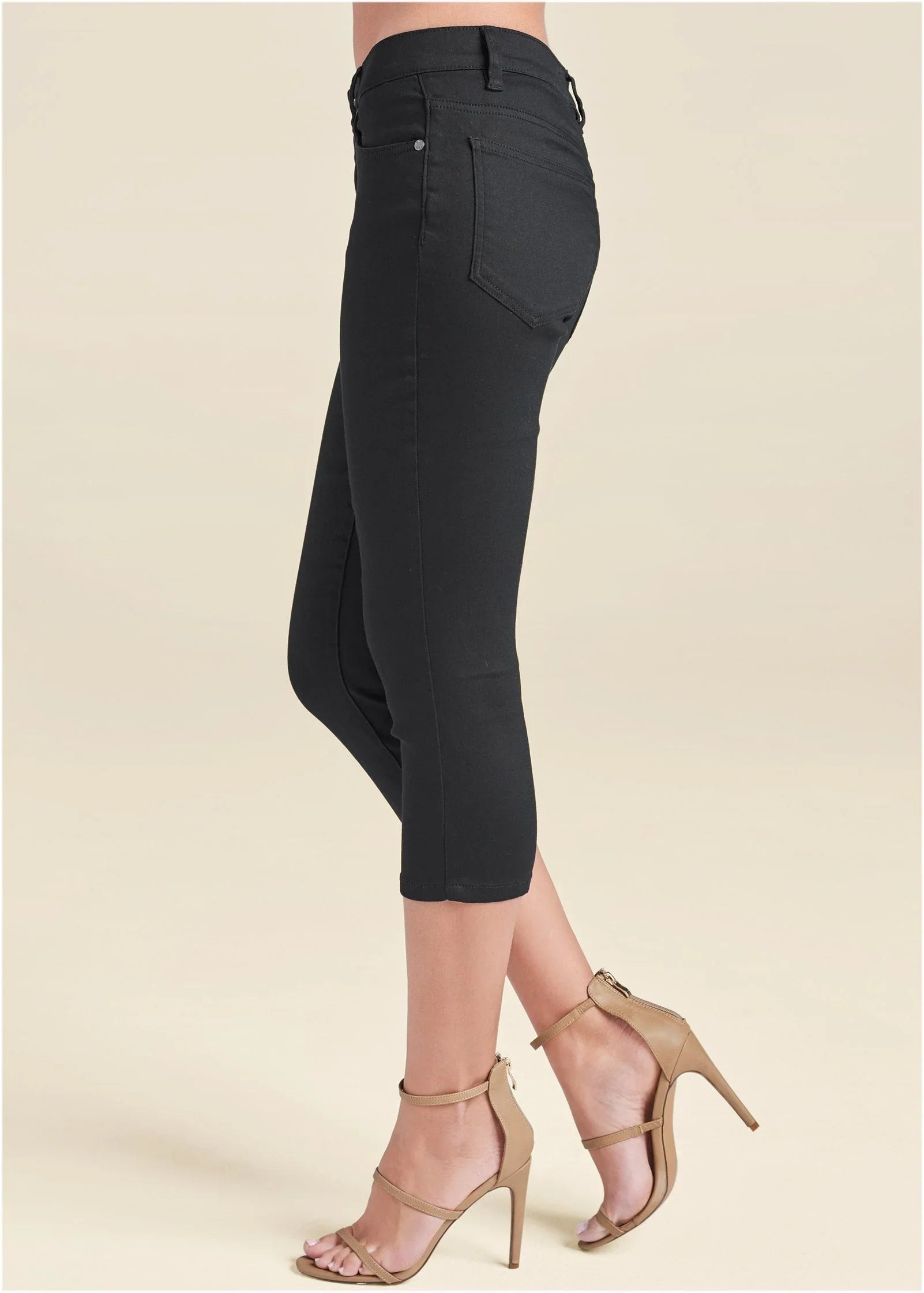 Cindy Capri Jeans Black