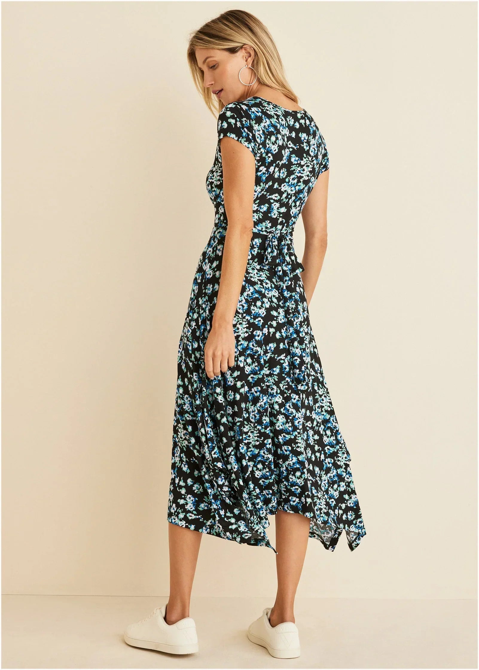 Floral Printed Dress Black Blue