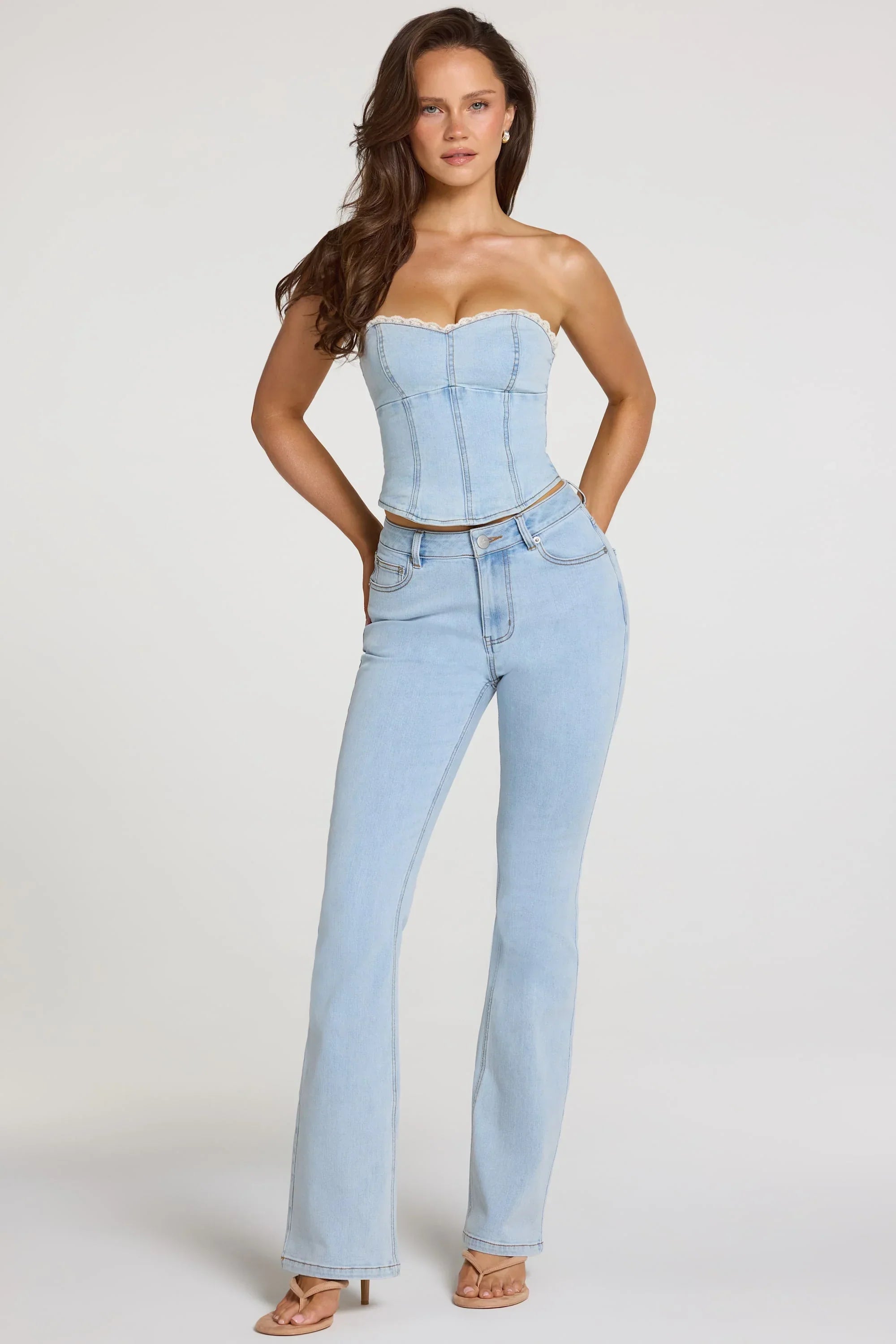 Mid Rise Bootcut Jeans in Light Denim