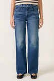 Petite Lil Kick It Straight Leg Jean