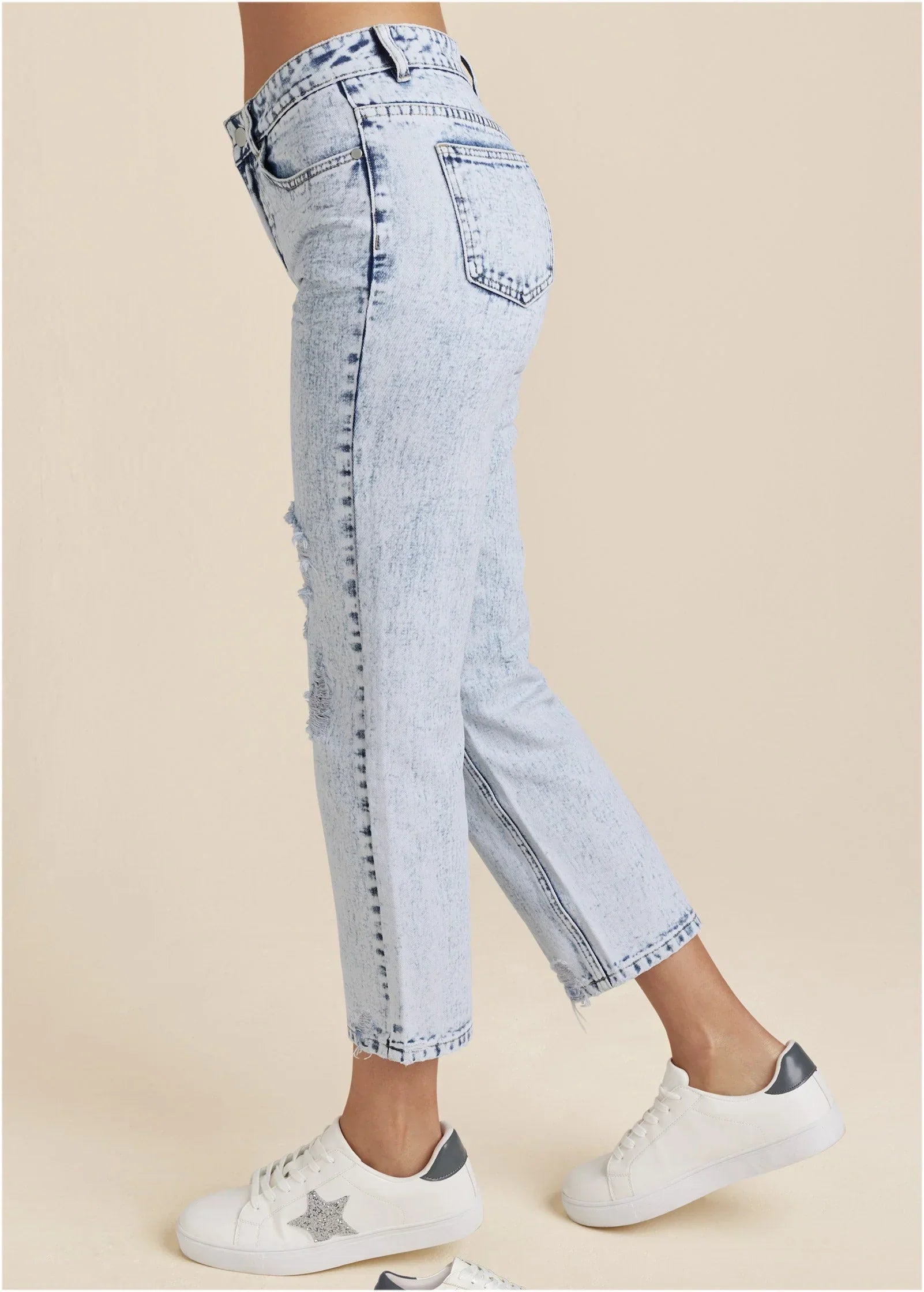 Stove Pipe Distressed Jeans Acid Wash