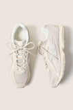 204 Sneaker