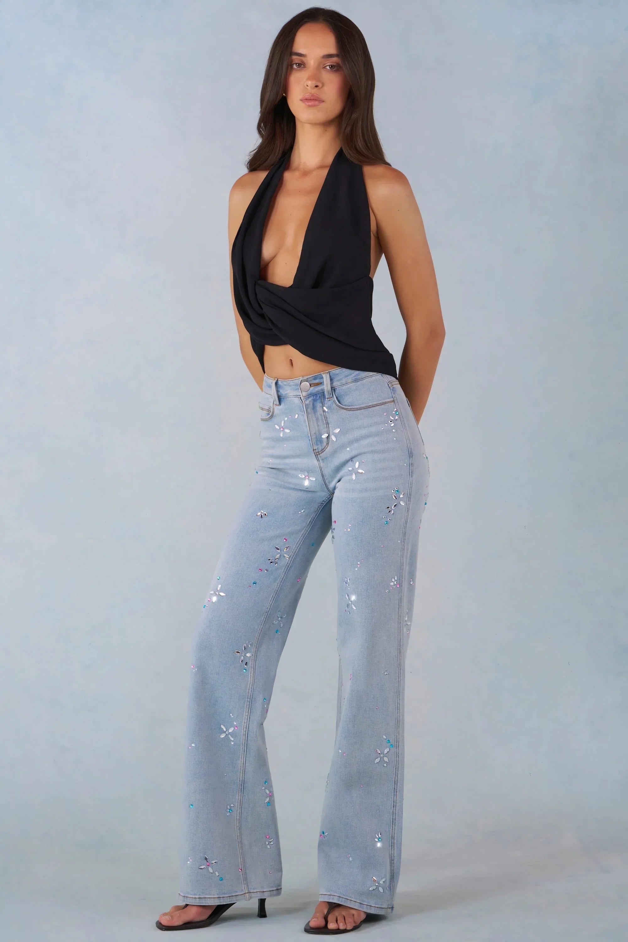 Mid Rise Straight Leg Jeans in Light Denim