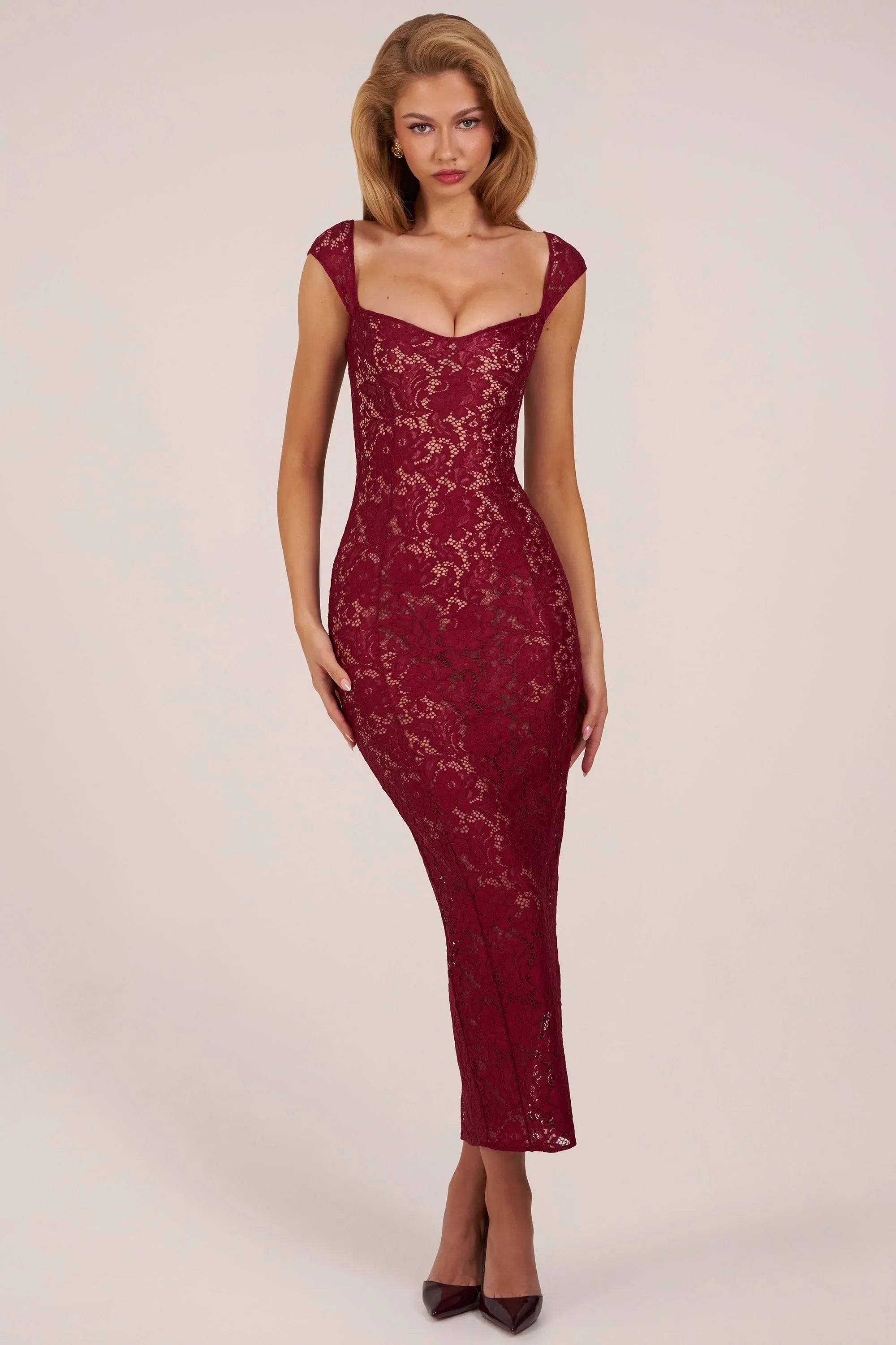 Sweetheart Neck Maxi Dress in Wine