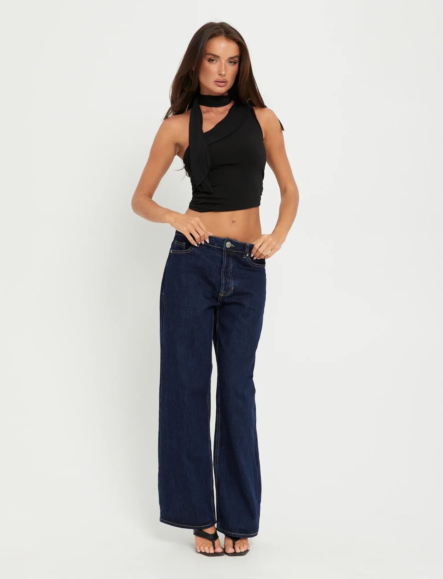 ALLIRA TOP BLACK