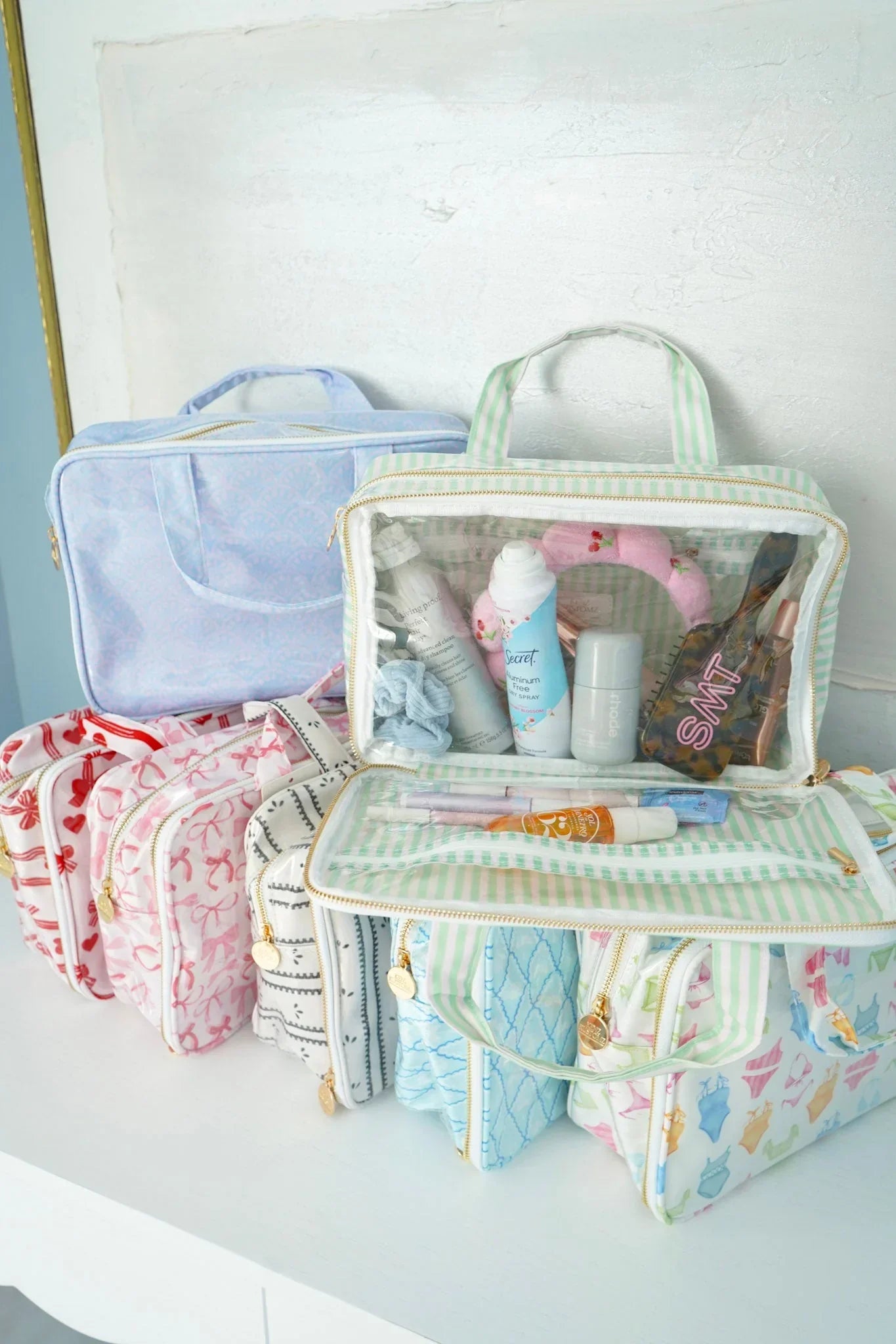 KenzKustomz Clear Coat Toiletry Case