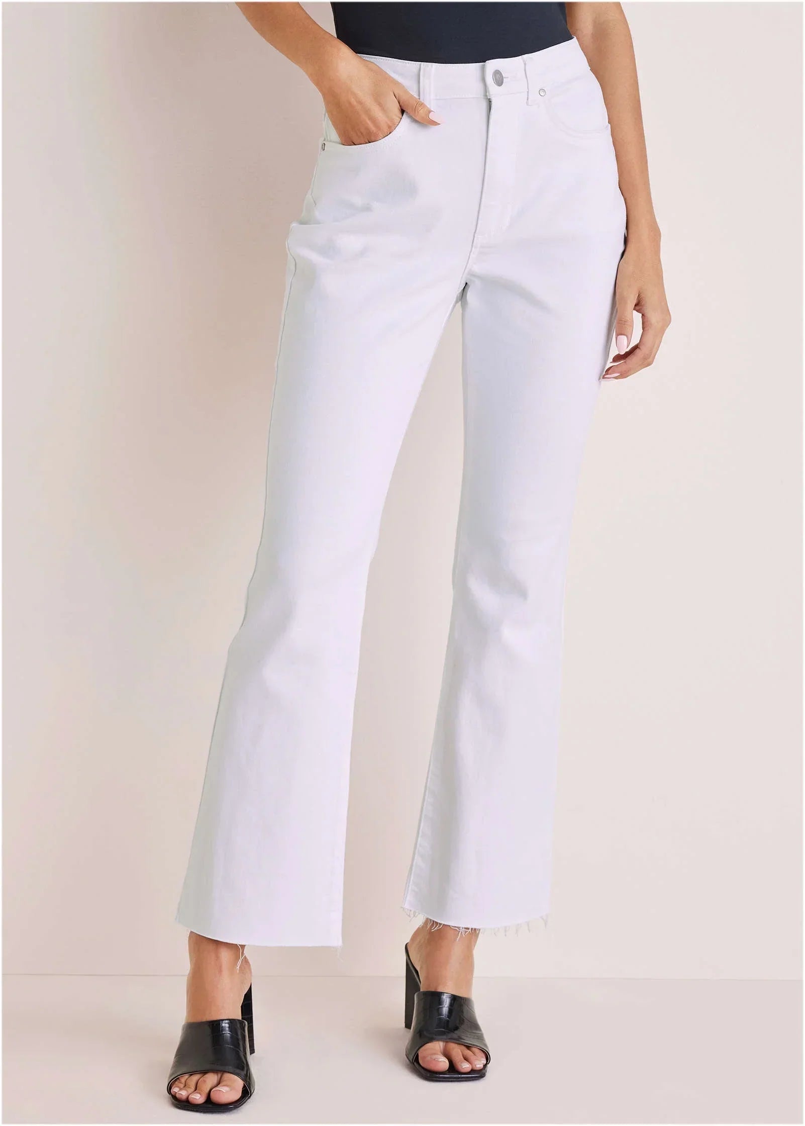 Brigitte Kick Flare Jeans Off White