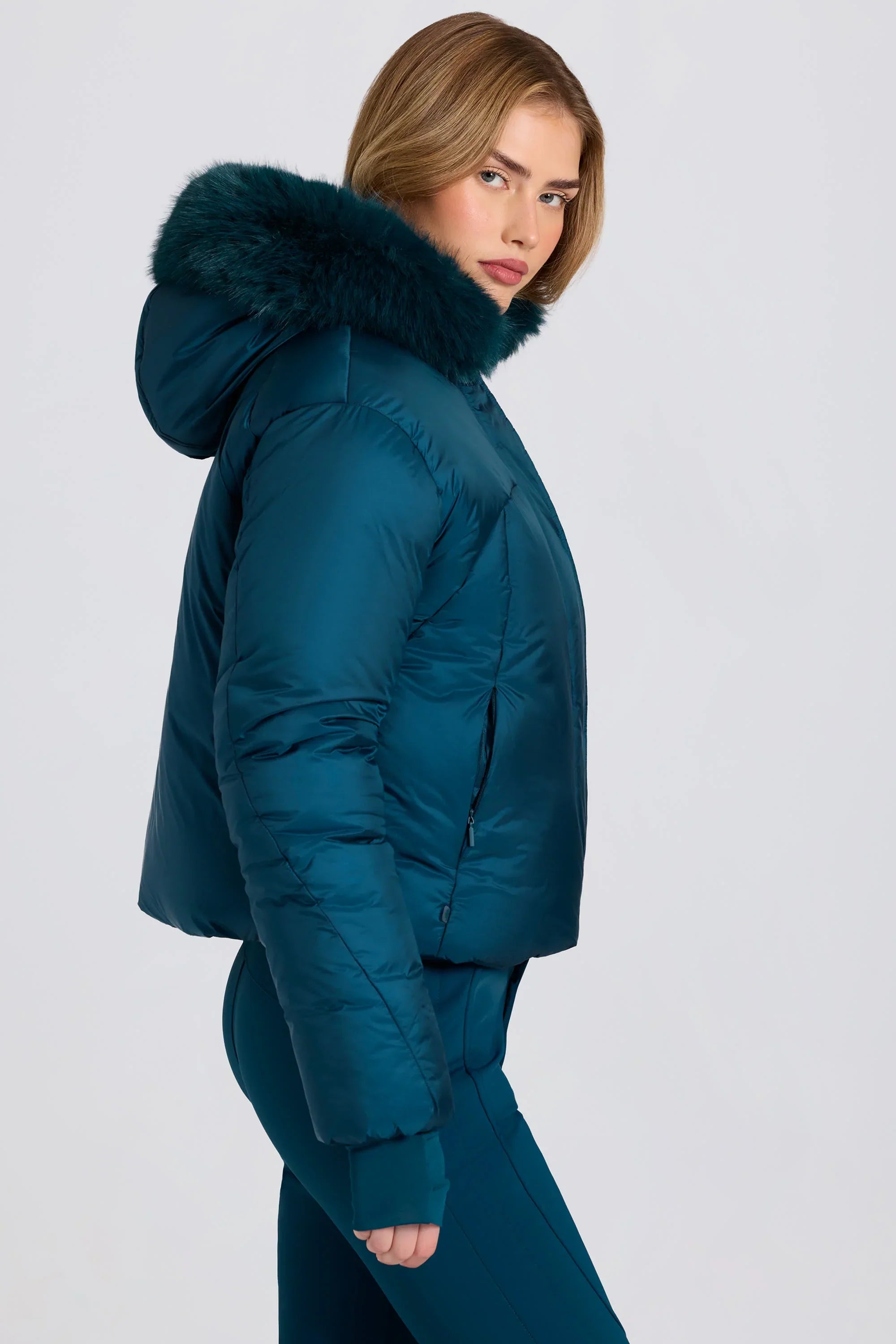 Waterproof Faux Fur Hood Cropped Ski Jacket in Teal