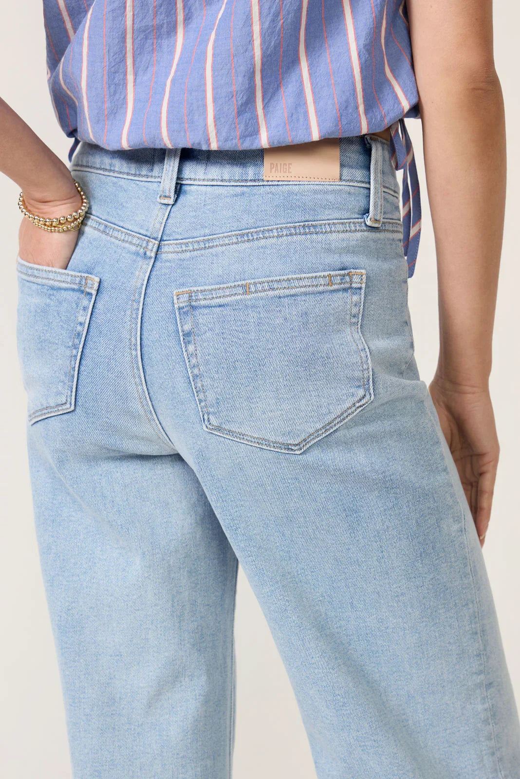 Petite Anessa W Front Yoke