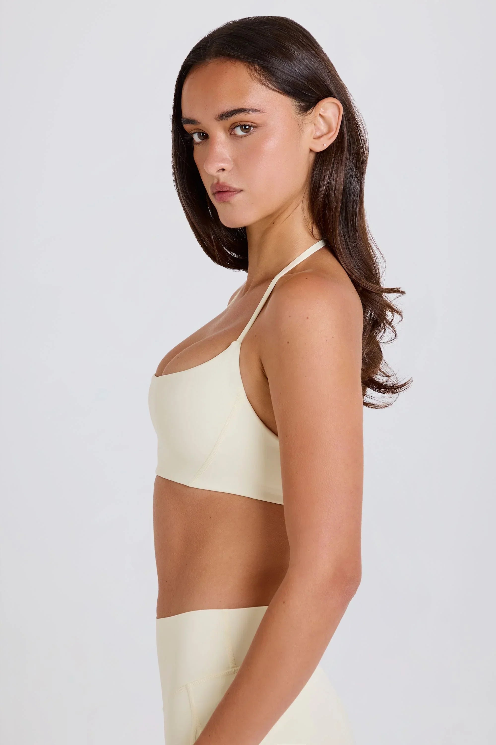 Scoop Neck Halterneck Sports Bra in Cream