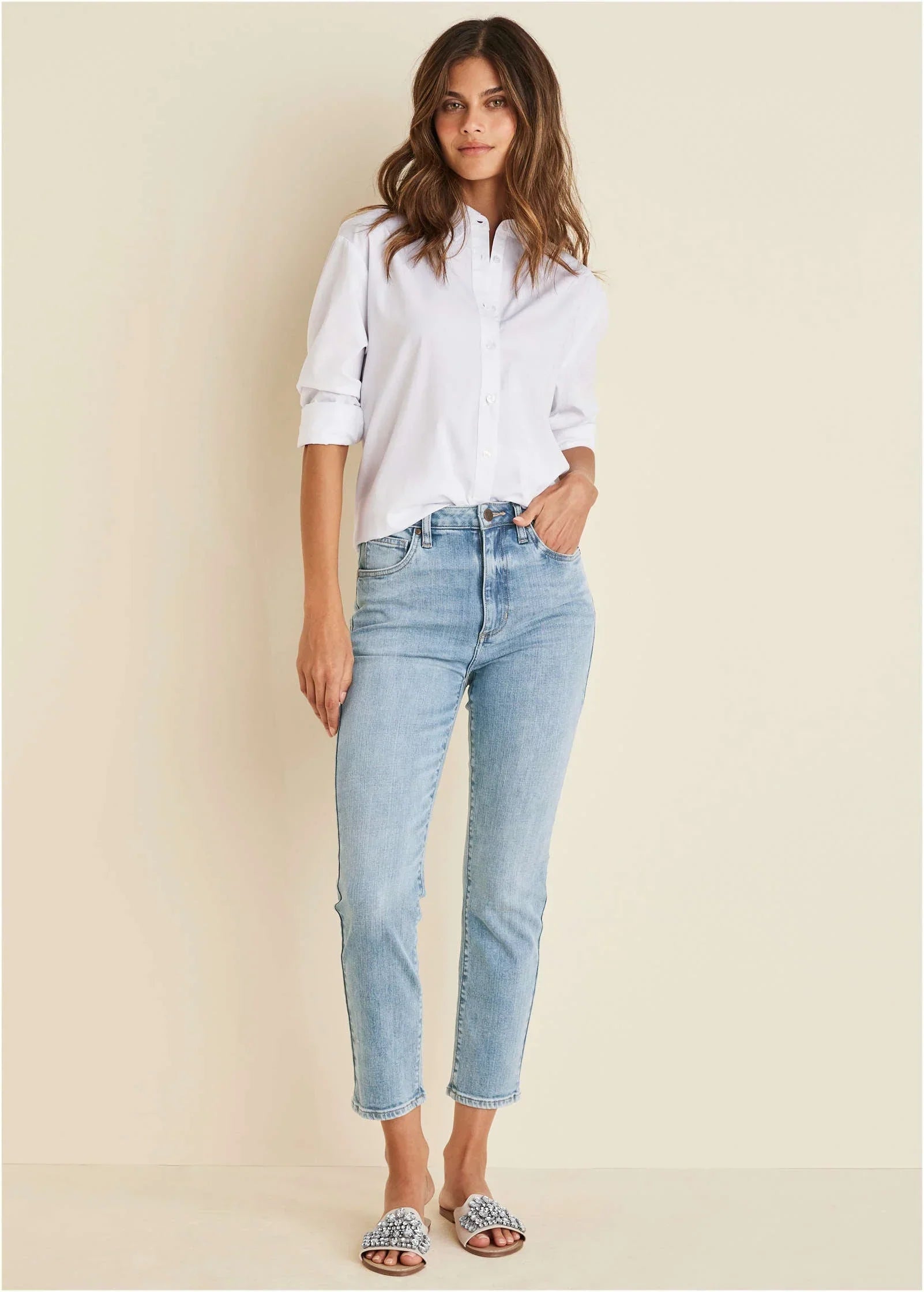 Audrey Straight Leg Jeans Light Wash