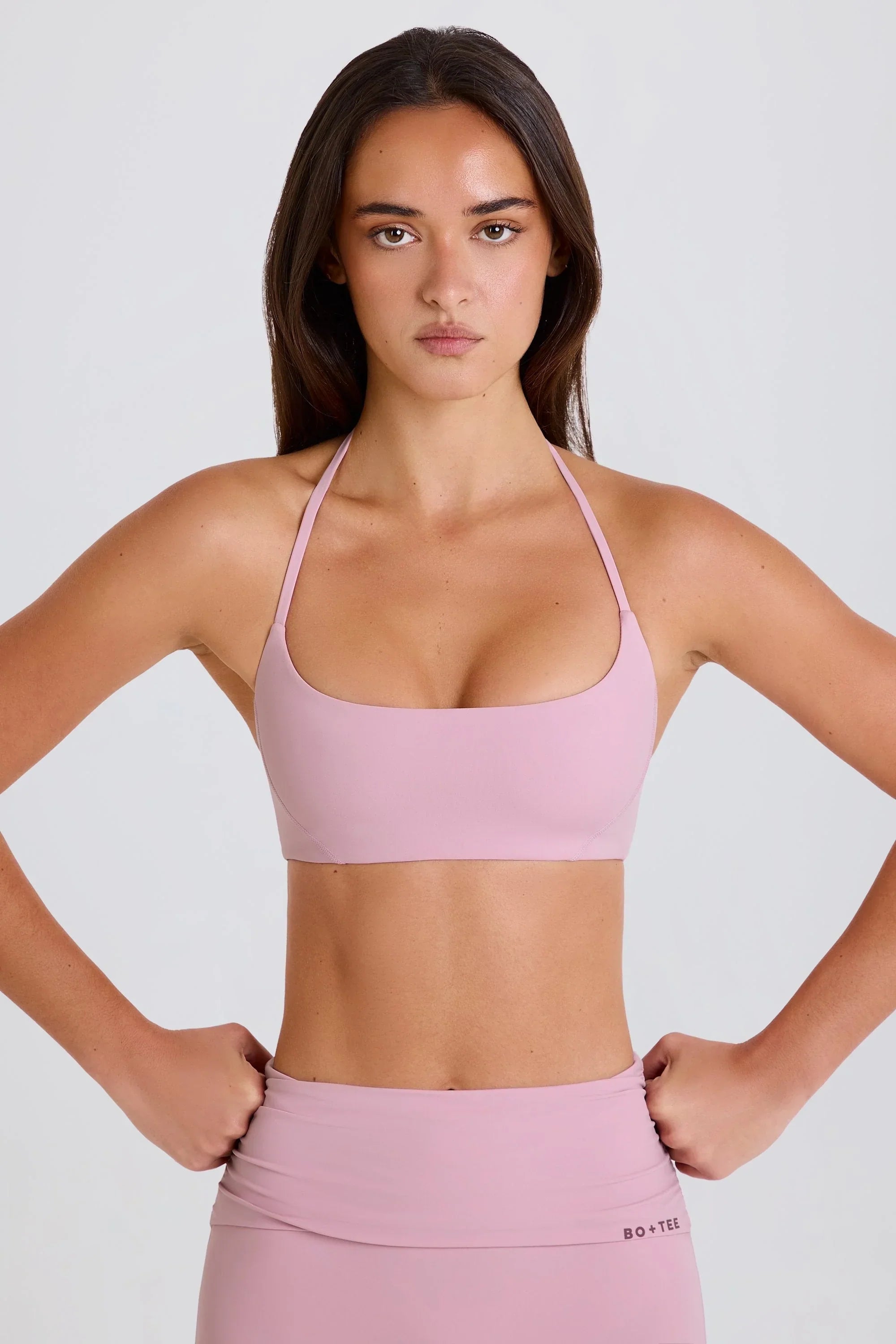Scoop Neck Halterneck Sports Bra in Mauve