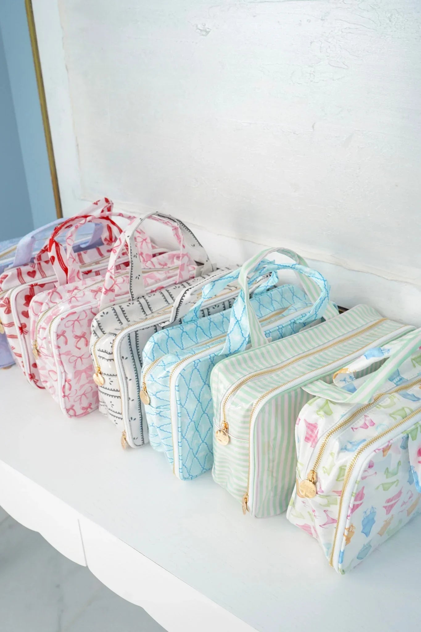 KenzKustomz Clear Coat Toiletry Case