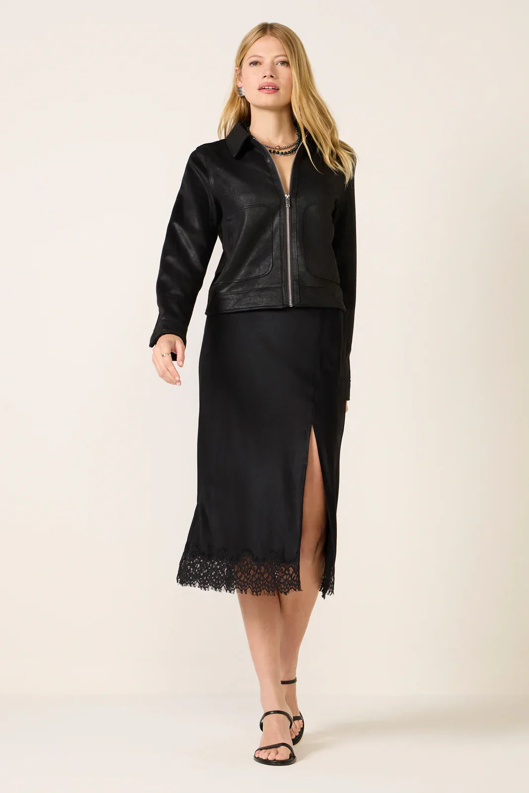 Satin Skirt w Lace