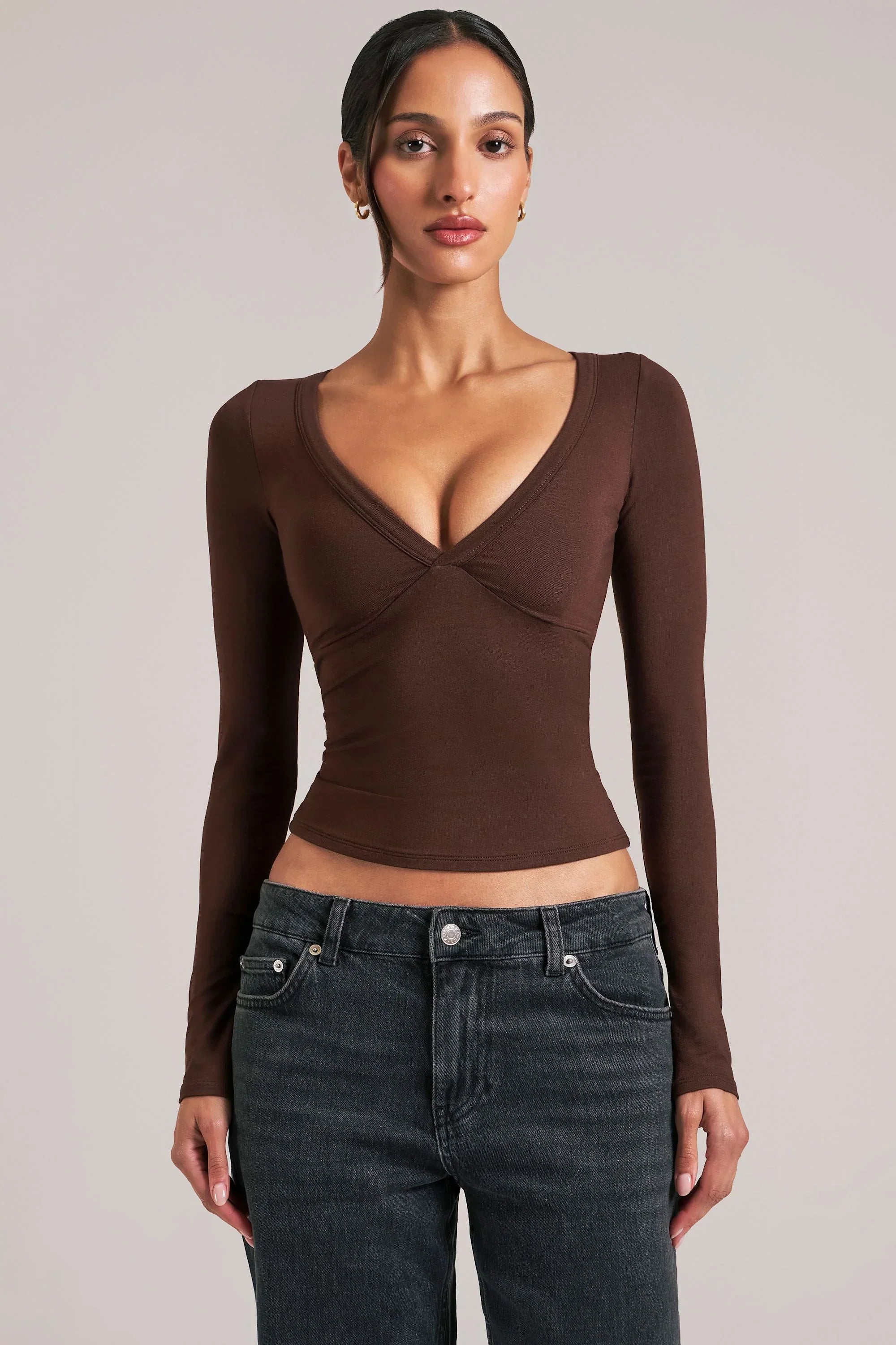 V Neck Long Sleeve Top in Chocolate Brown