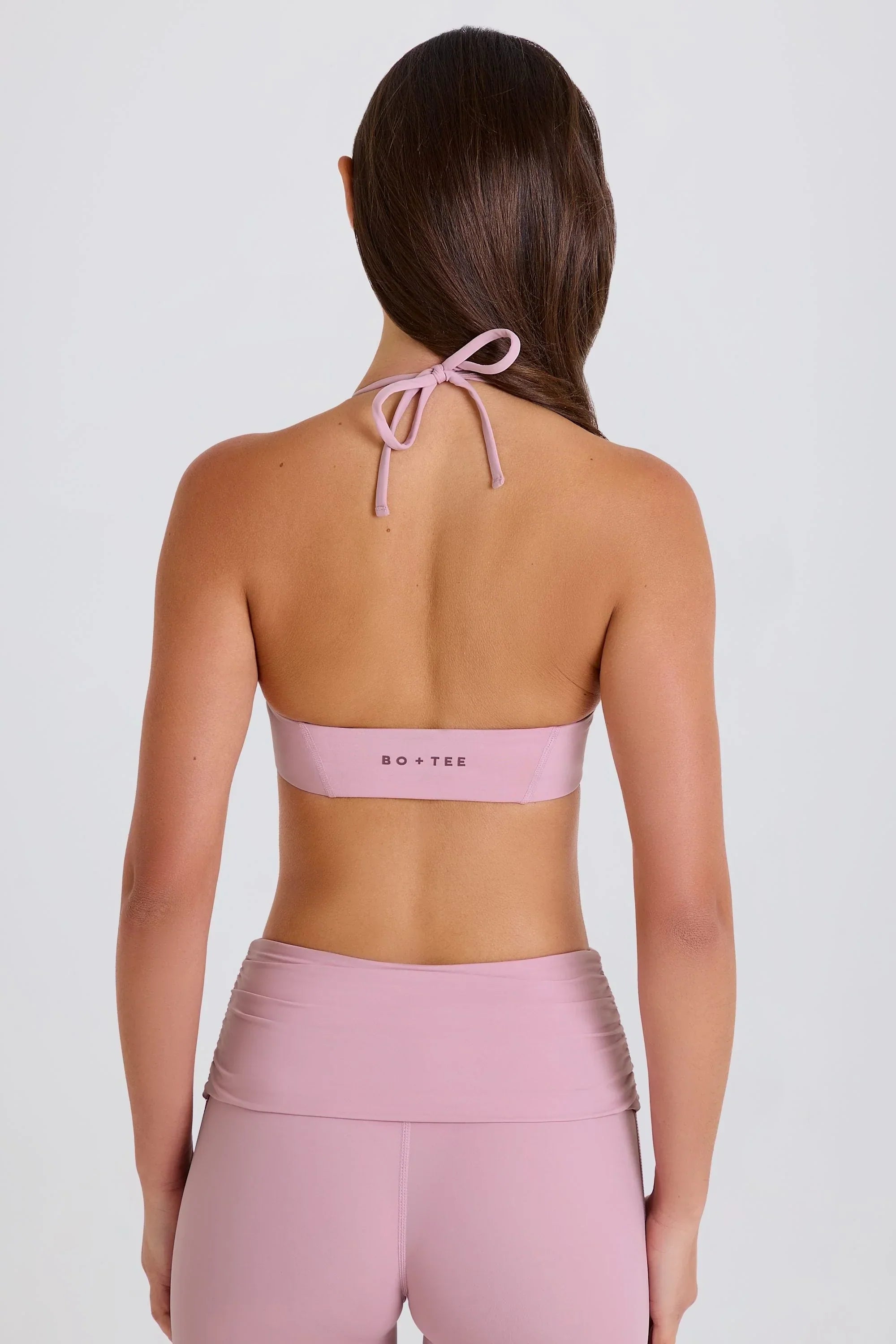 Scoop Neck Halterneck Sports Bra in Mauve