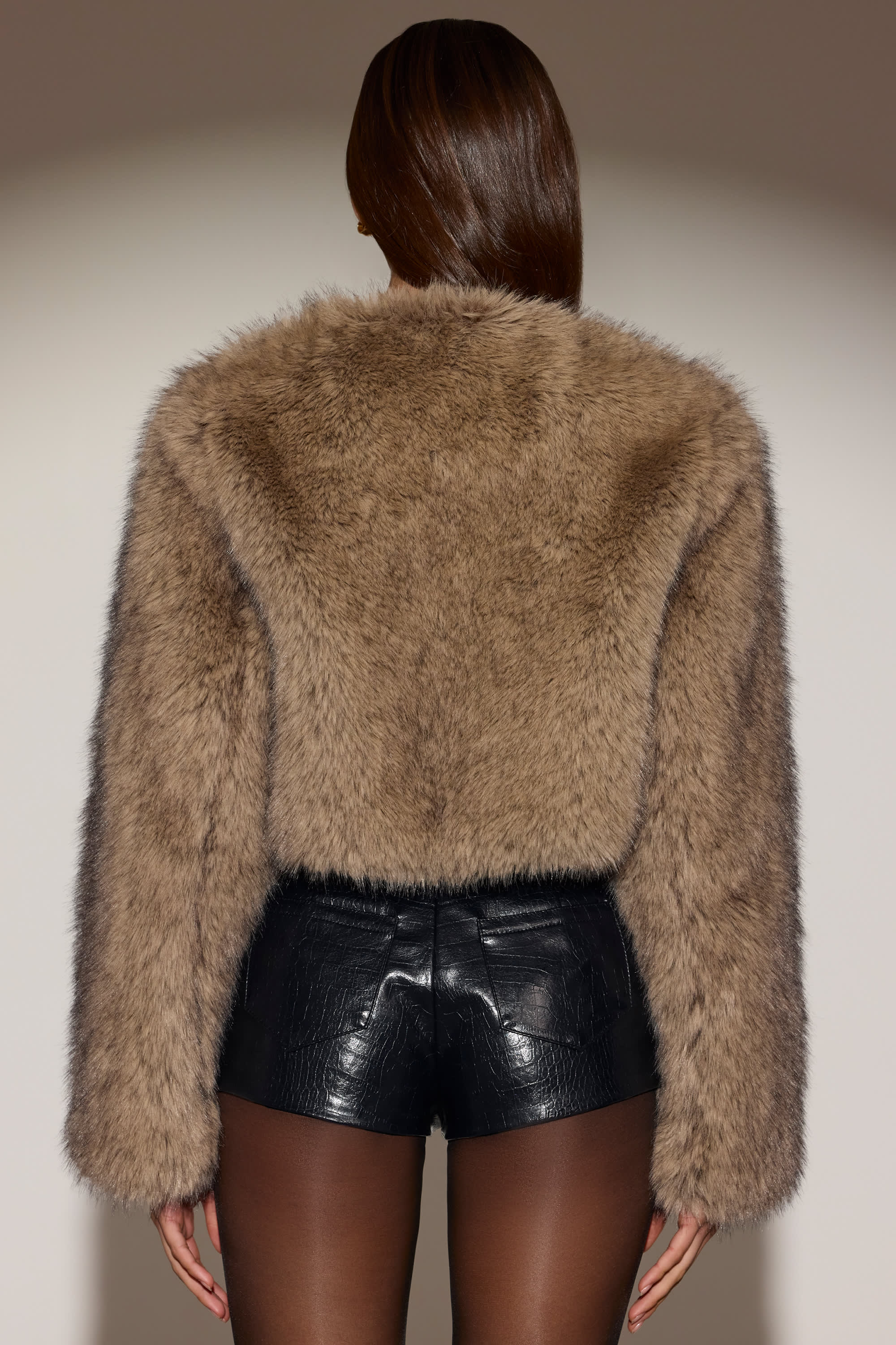 Cropped Faux Fur Jacket in Light Brown